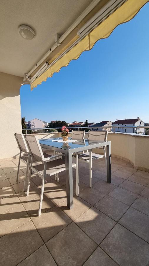 Apartmani Palma Novalja Exteriör bild