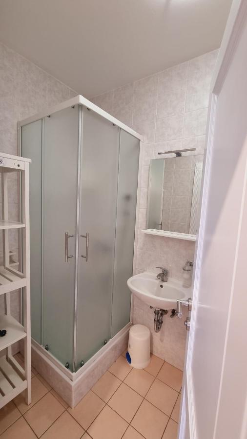 Apartmani Palma Novalja Exteriör bild
