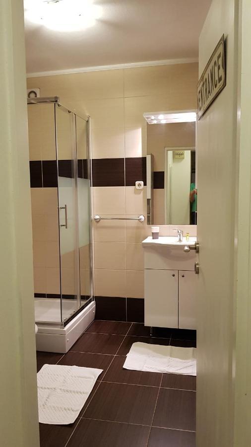 Apartmani Palma Novalja Exteriör bild