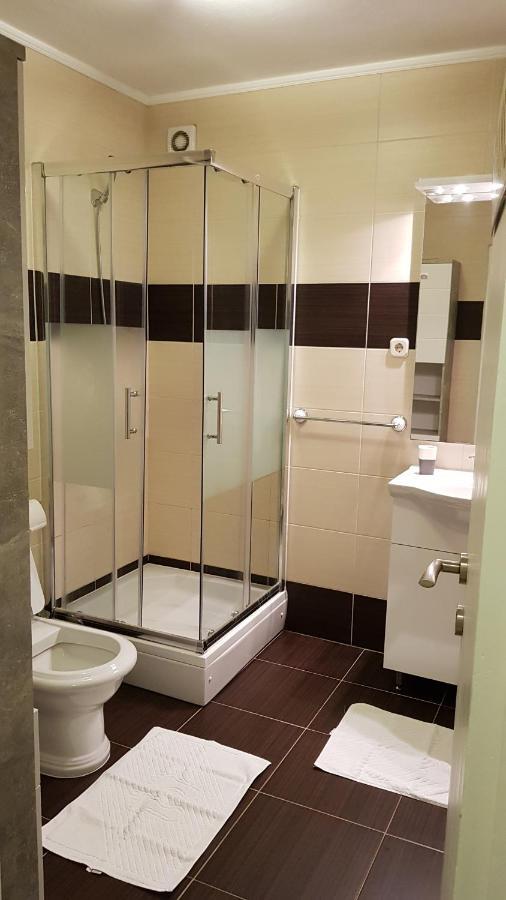 Apartmani Palma Novalja Exteriör bild